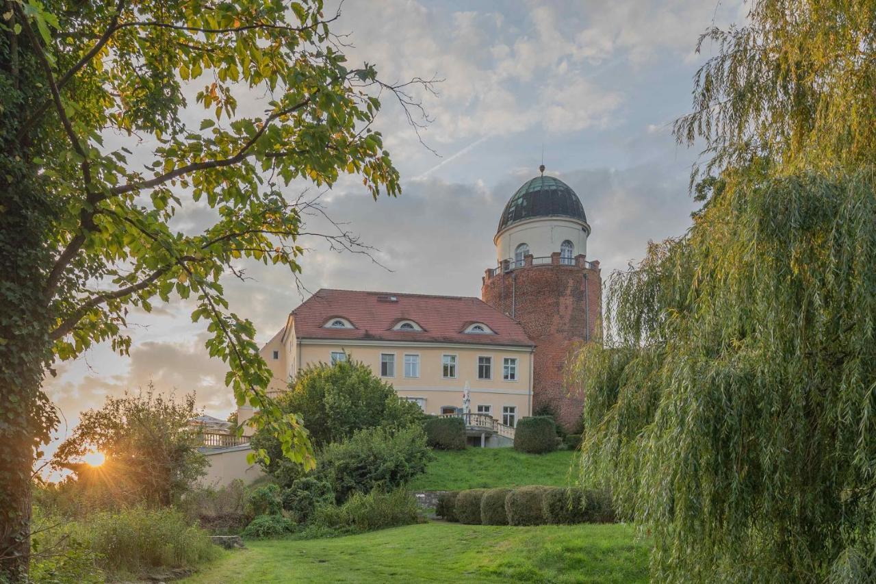 Ahead Burghotel Lenzen Exterior photo